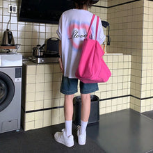 Load image into Gallery viewer, Trendy straw bag with bohemian woven design