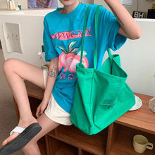 Load image into Gallery viewer, Eco-friendly woven rattan bag for casual wear