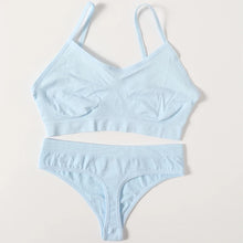 Load image into Gallery viewer, Women’s Seamless Bra & Thong Set - Mellirose