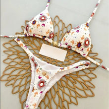 Load image into Gallery viewer, Effortless Beach Vibes Wire-Free Bikini Set