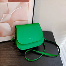 Load image into Gallery viewer, Standing Out Saddle Crossbody Bag