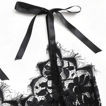 Load image into Gallery viewer, Wire-Free Camisole Lace Bra Set
