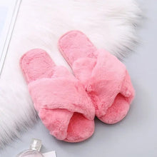 Load image into Gallery viewer, Fur Cozy Slippers - MELLIROSE