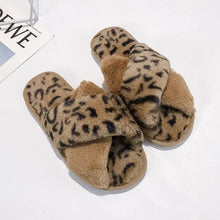Load image into Gallery viewer, Fur Cozy Slippers - MELLIROSE